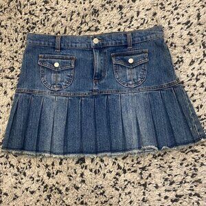725 Originals Denim Jean Mini Skirt. Y2K Pleated Medium Jean